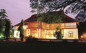 Bolgatty Palace And Island Resort Kochi